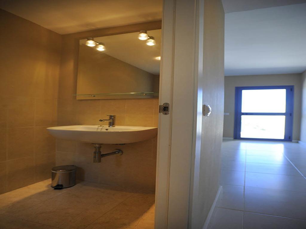 Апартаменты Livingtarifa Apartamento La Isla Экстерьер фото